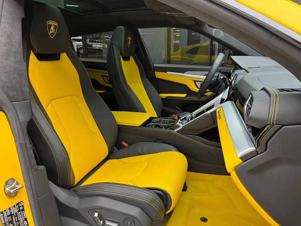Lamborghini Urus — фото 8
