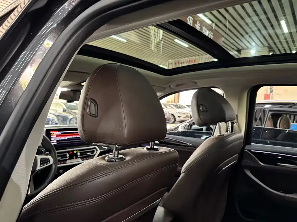 BMW X3 2021 из CN, фото 2