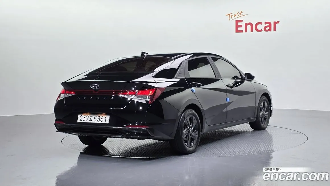 Hyundai AVANTE 2022 из KR, фото 4