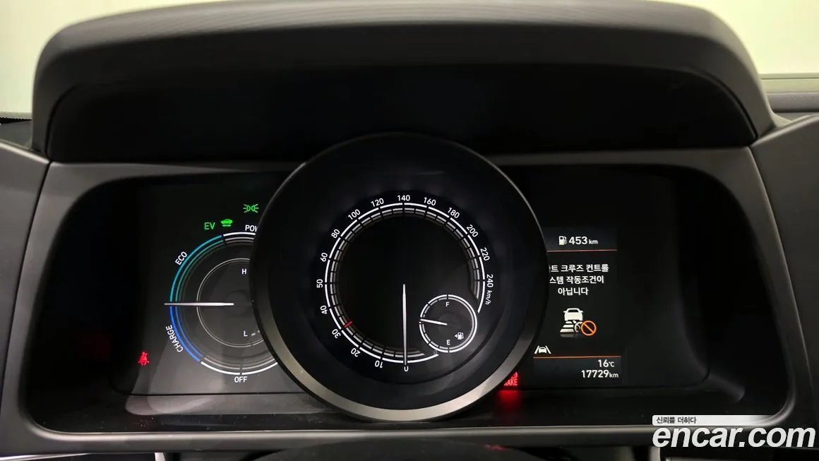 Hyundai AVANTE 2022 из KR, фото 2