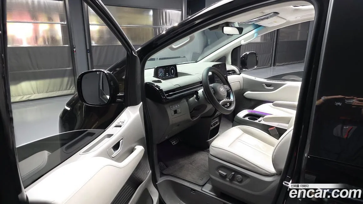 Hyundai Staria 2025 из KR, фото 7