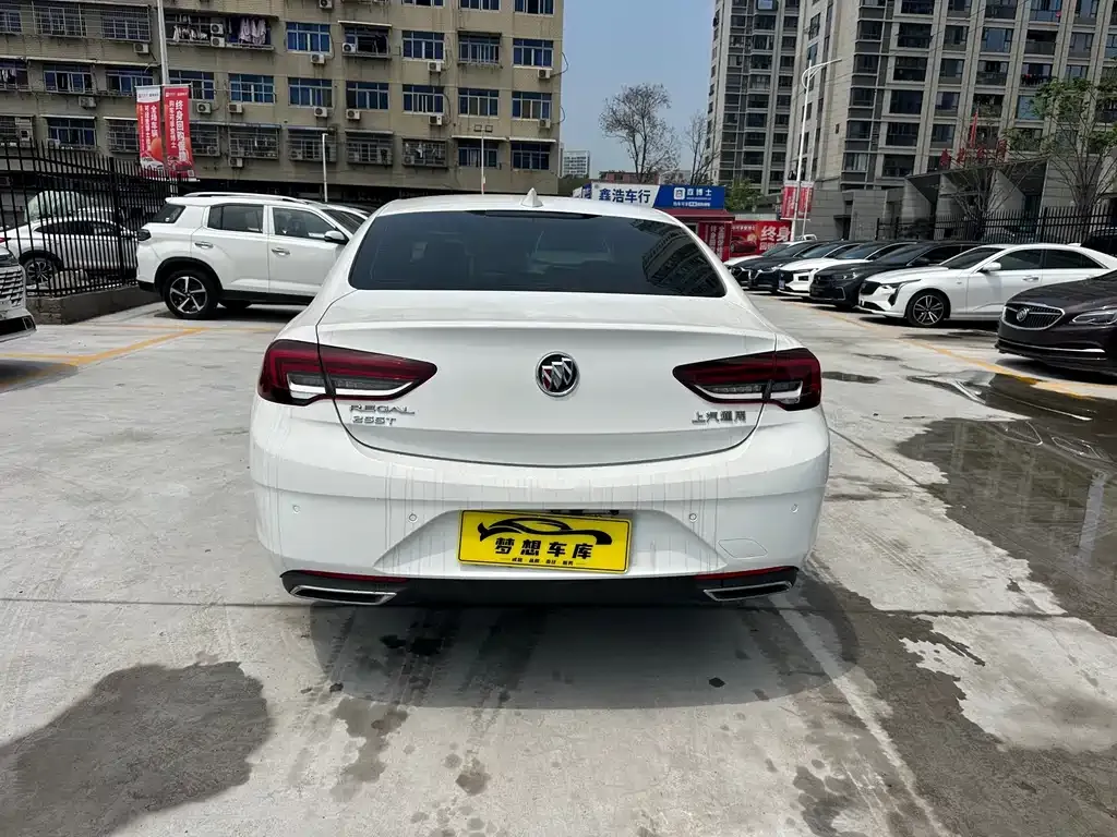 Buick Regal — фото 9