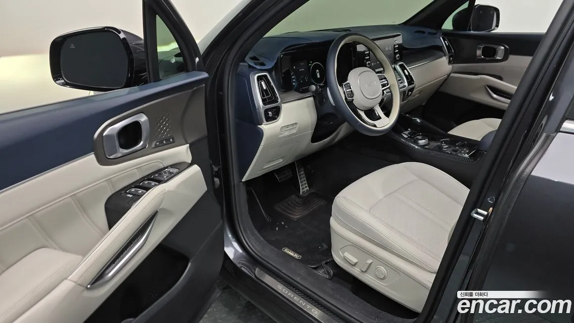 Kia Sorento — фото 8