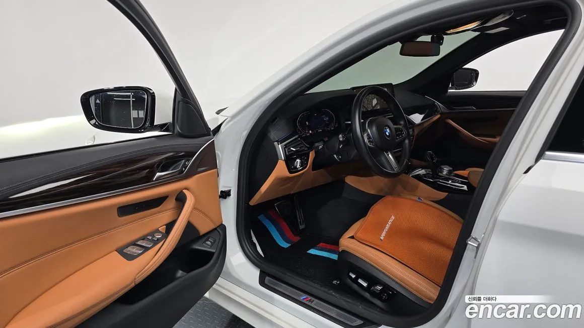 BMW 5-Series 2022 из KR, фото 7