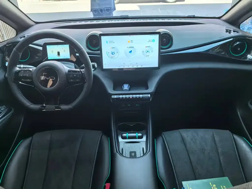 BYD Dolphin 2025 из CN, фото 7