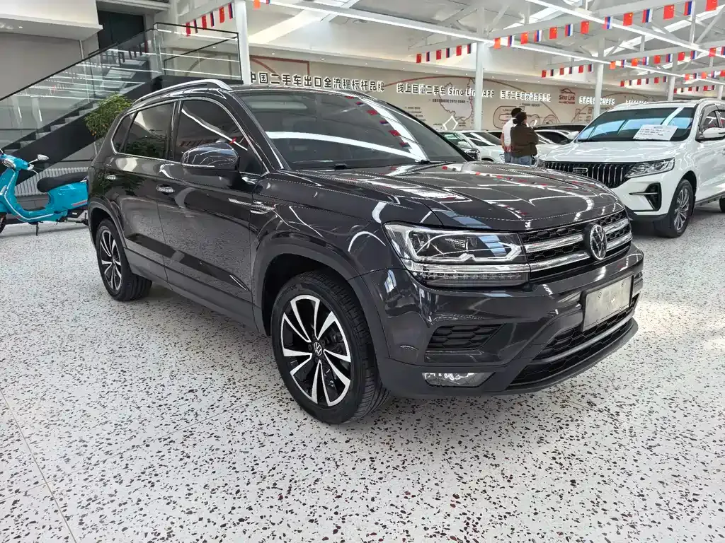 Volkswagen Tharu — фото 10