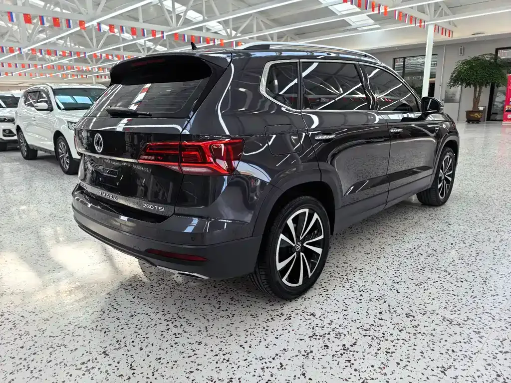 Volkswagen Tharu — фото 2