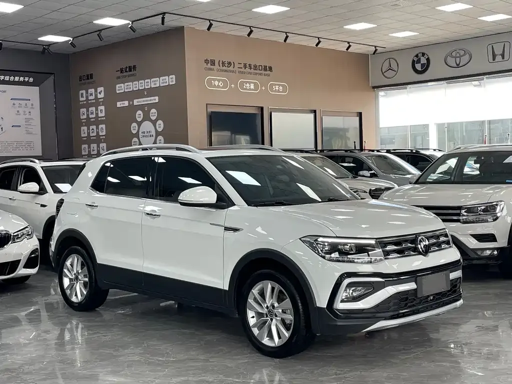 Volkswagen T-Cross — фото 9