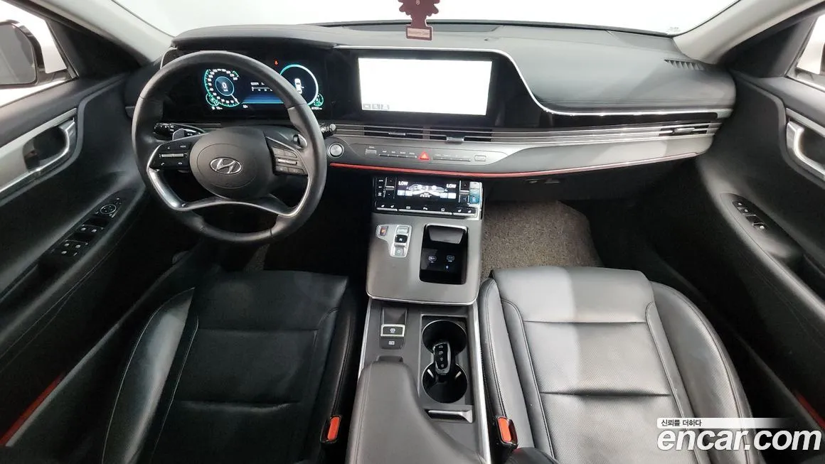 Hyundai Grandeur — фото 10
