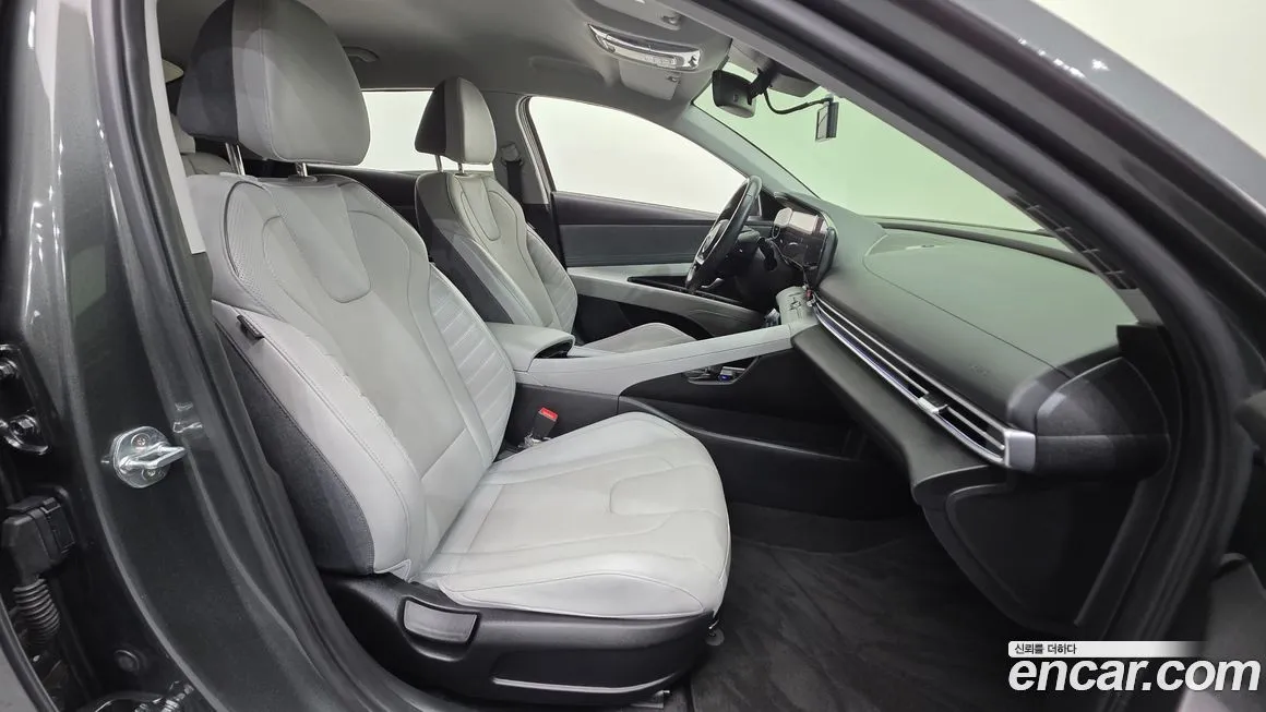 Hyundai AVANTE 2021 из KR, фото 10