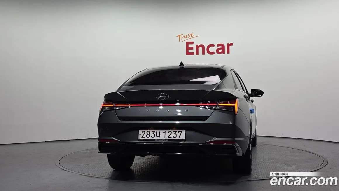 Hyundai AVANTE 2021 из KR, фото 2