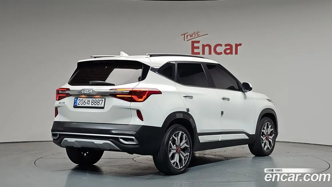 Kia Seltos 2023 из KR, фото 10