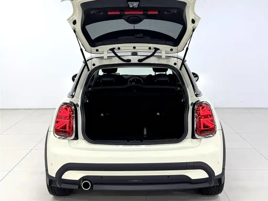 MINI Cooper (3-door) — фото 10