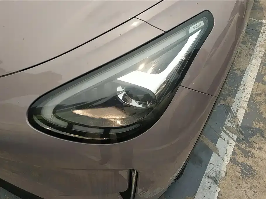 Geely Starburst — фото 10