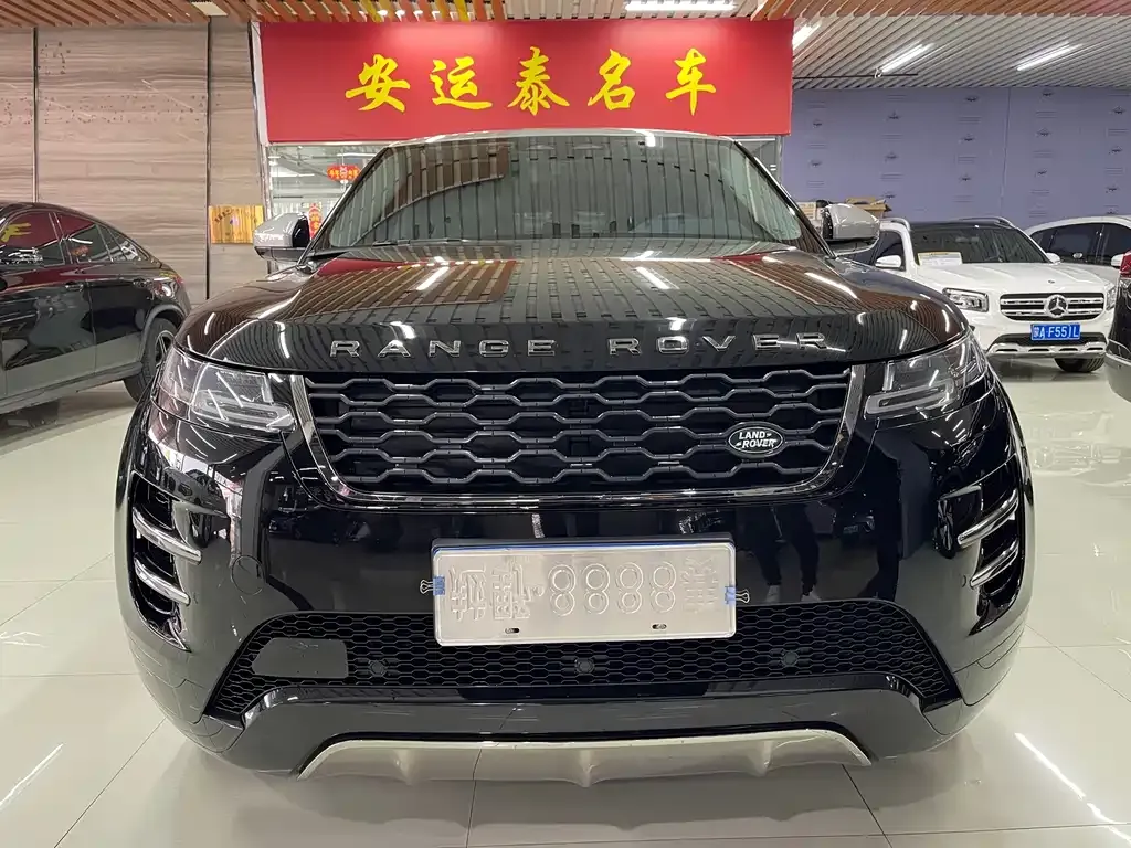 Land Rover Evoque — фото 1