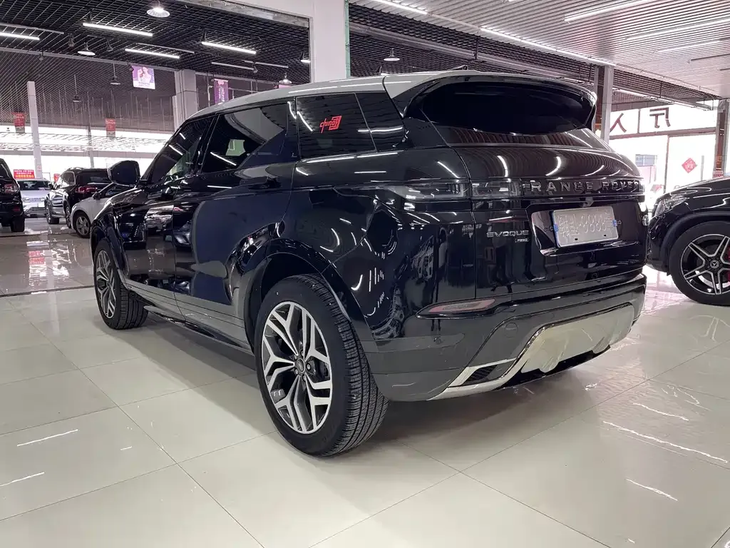 Land Rover Evoque — фото 4