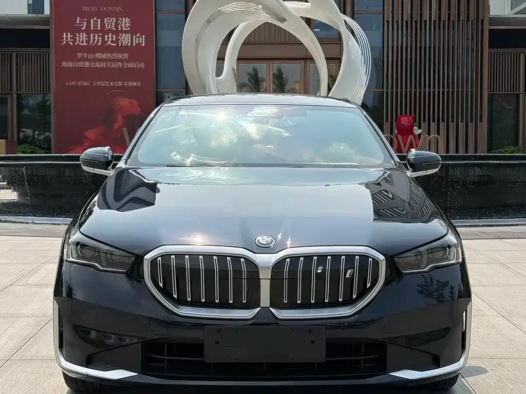 BMW i5 2024 из CN, фото 3