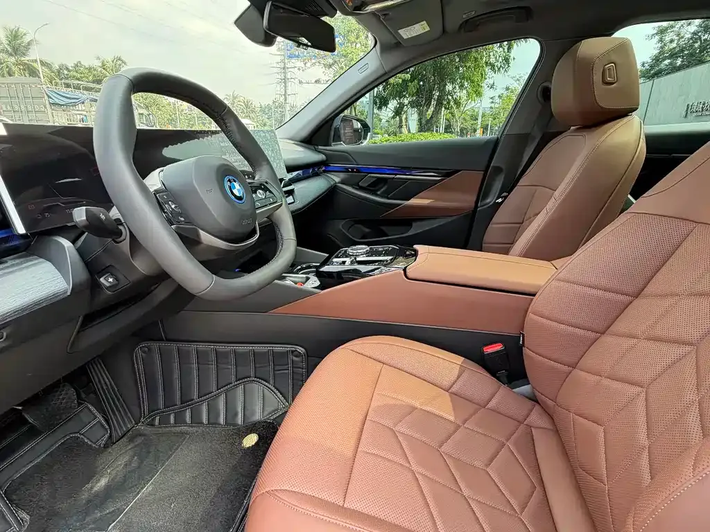 BMW i5 2024 из CN, фото 8