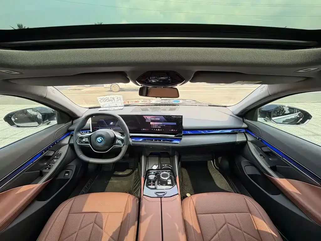 BMW i5 2024 из CN, фото 6