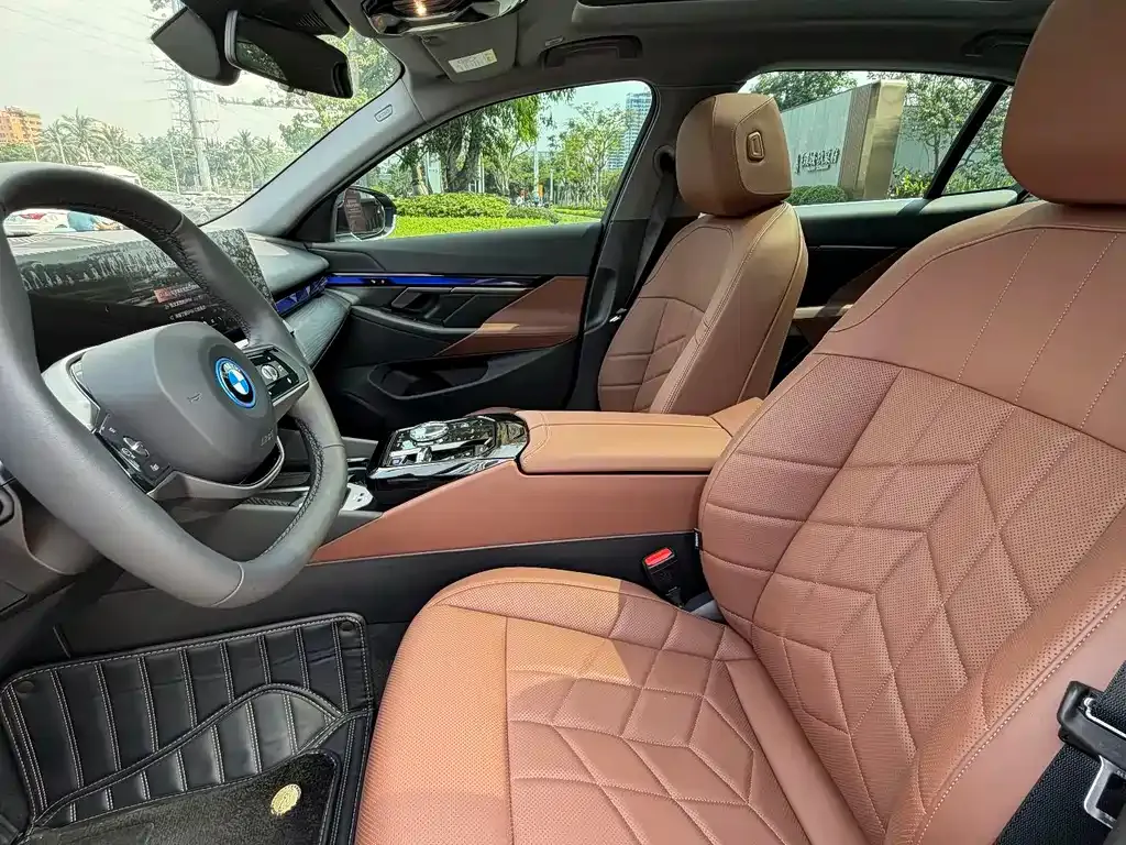 BMW i5 2024 из CN, фото 5