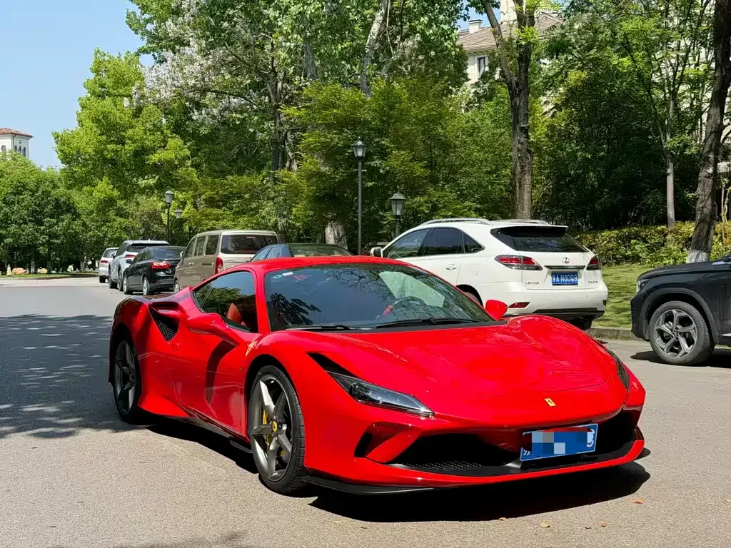 Ferrari F8 — фото 7