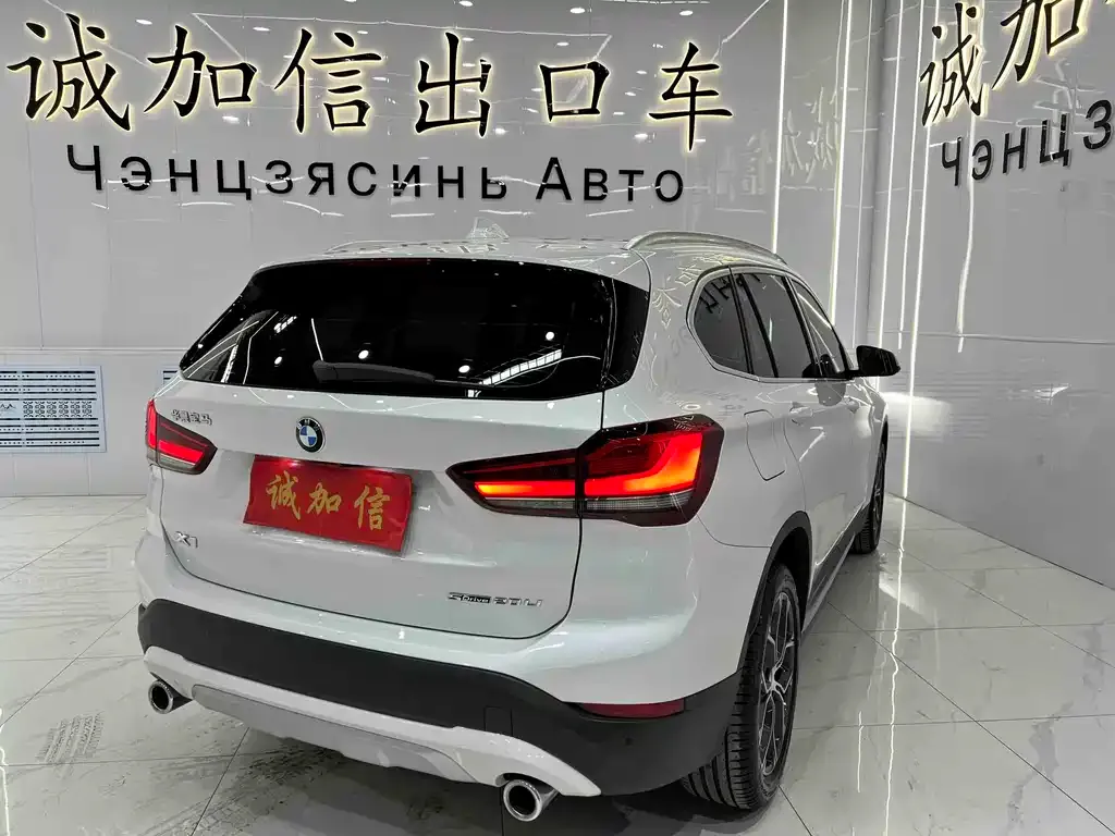 BMW X1 — фото 2