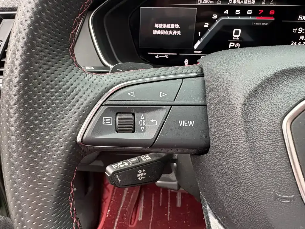 Audi SQ5 2023 из CN, фото 7