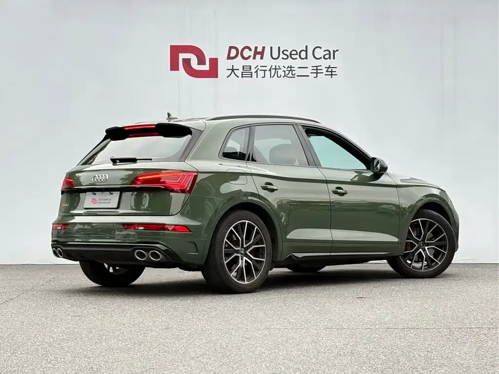 Audi SQ5 2023 из CN, фото 9