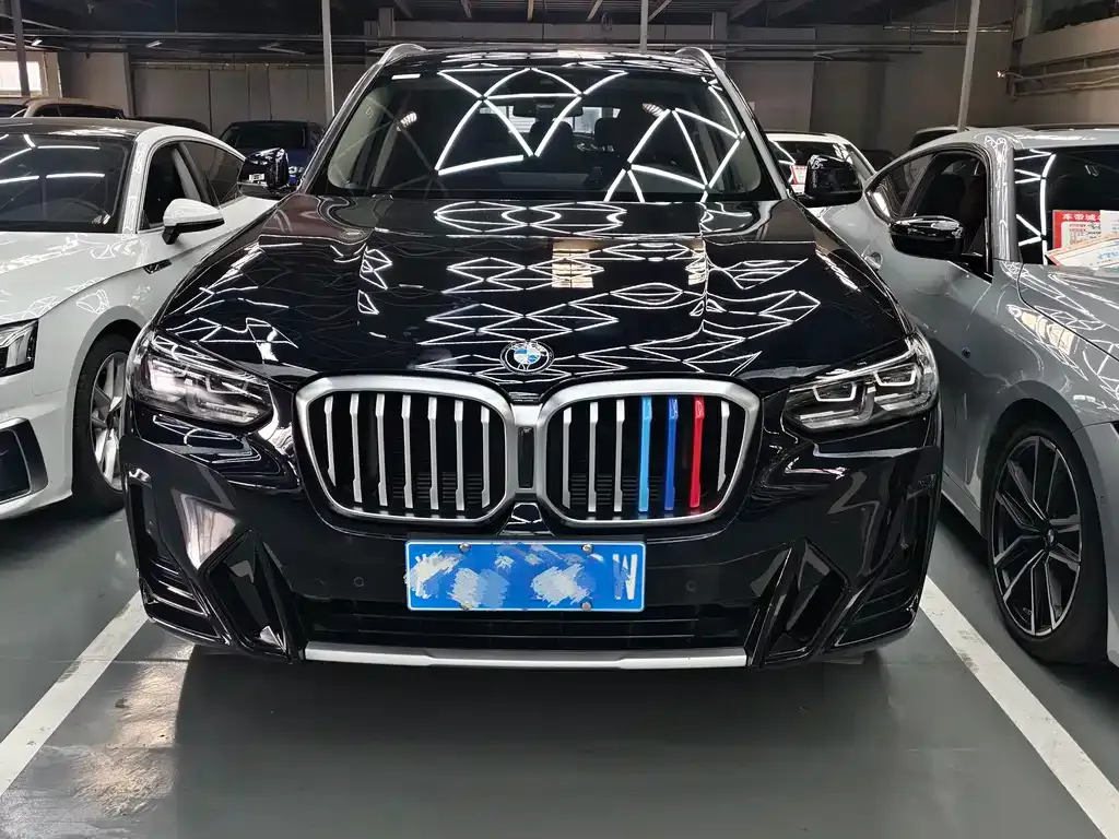 BMW X3 — фото 8