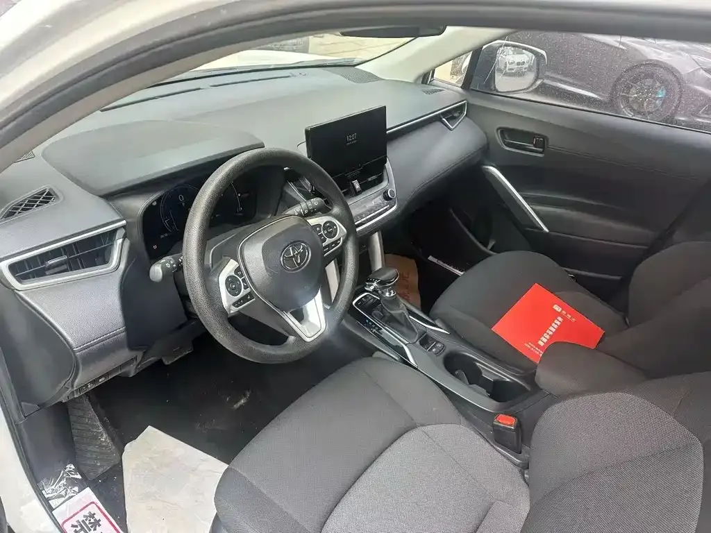 Toyota Frontlander 2024 из CN, фото 10