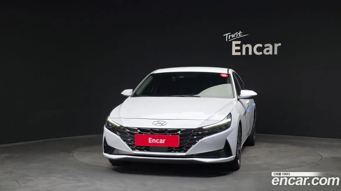 Hyundai AVANTE — фото 4