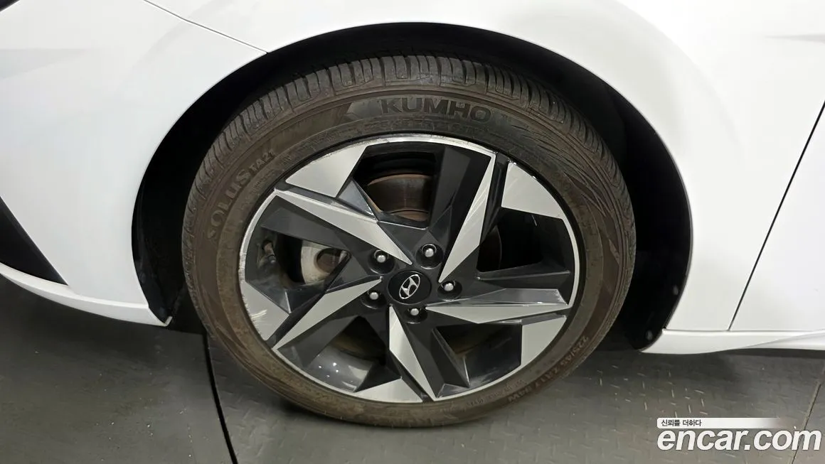 Hyundai AVANTE — фото 9