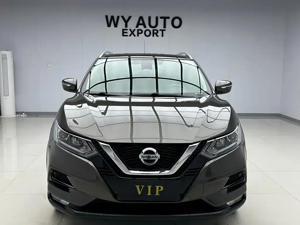 Nissan Qashqai — фото 10