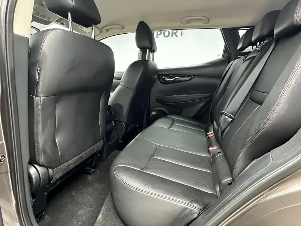 Nissan Qashqai — фото 4