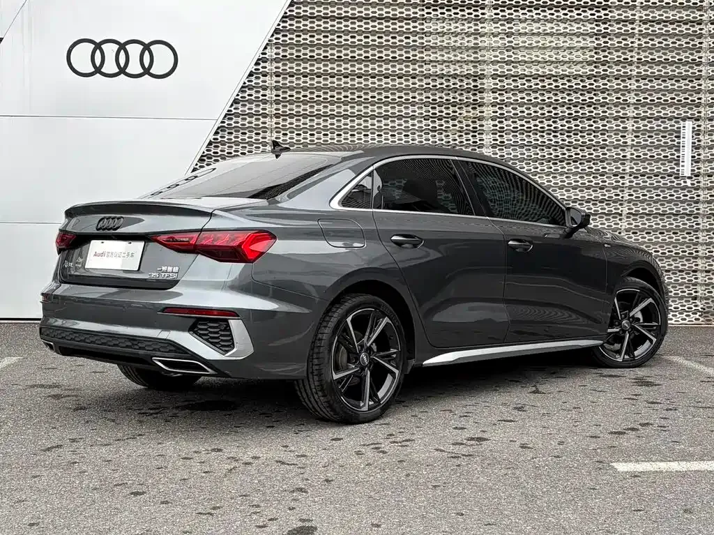 Audi A3 — фото 6