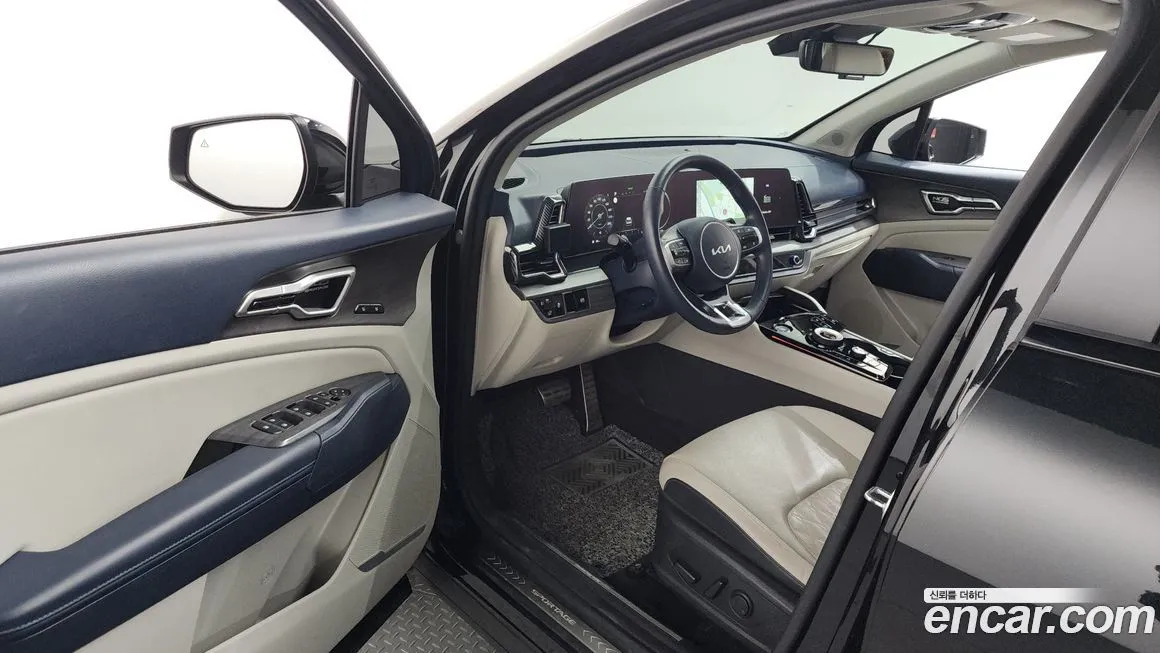 Kia Sportage — фото 8