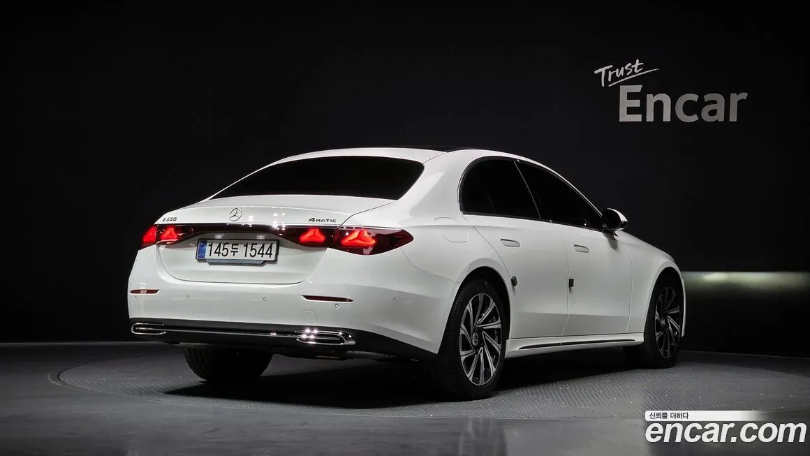 Mercedes-Benz E-Class 2025 из KR, фото 3