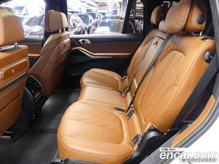 BMW X7 2024 из KR, фото 7