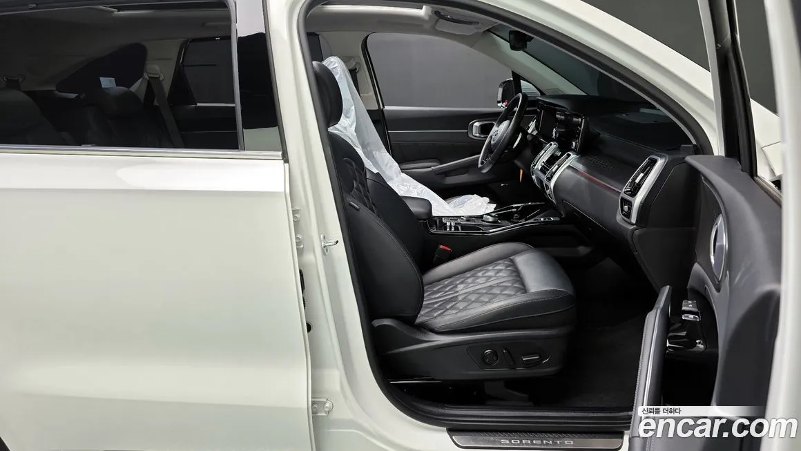 Kia Sorento — фото 7