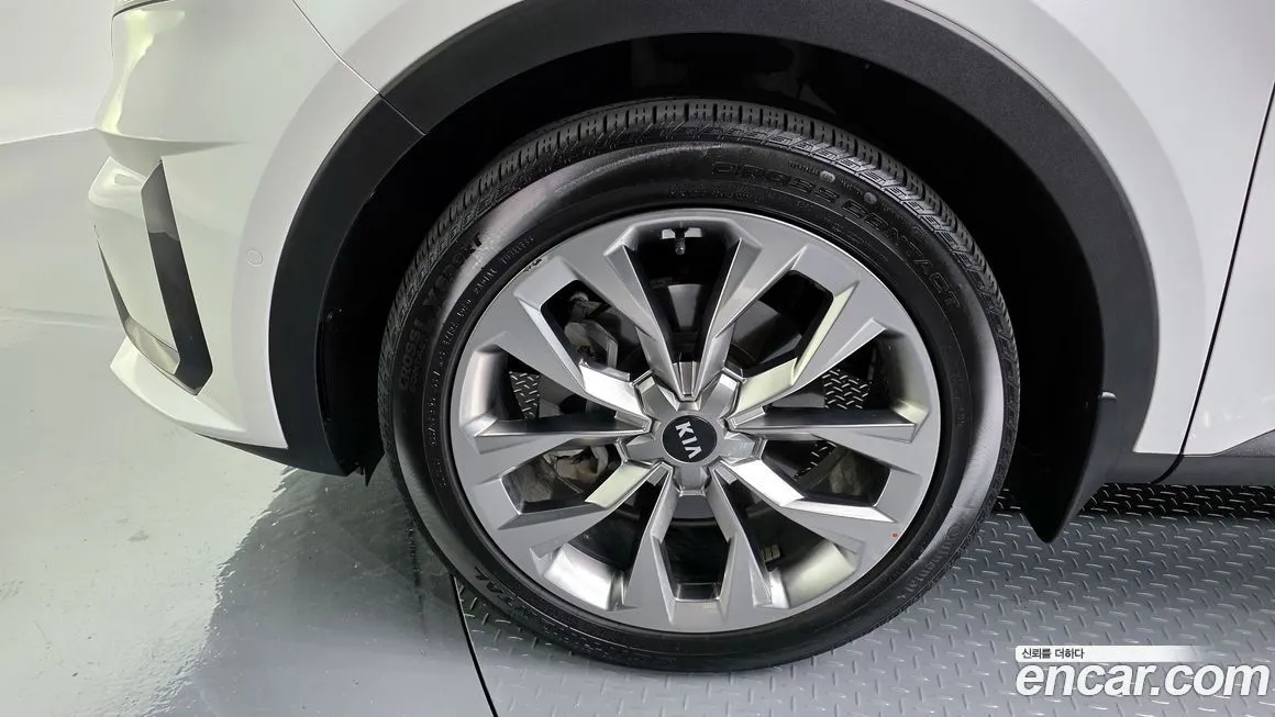Kia Sorento — фото 5