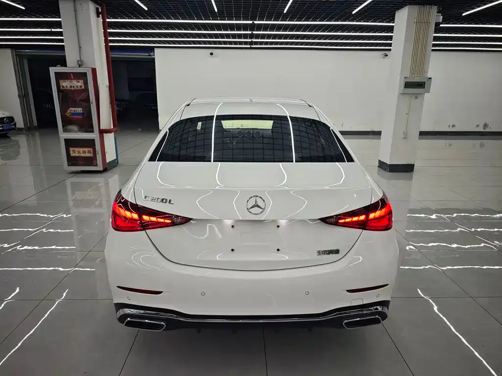 Mercedes-Benz C-Class — фото 10