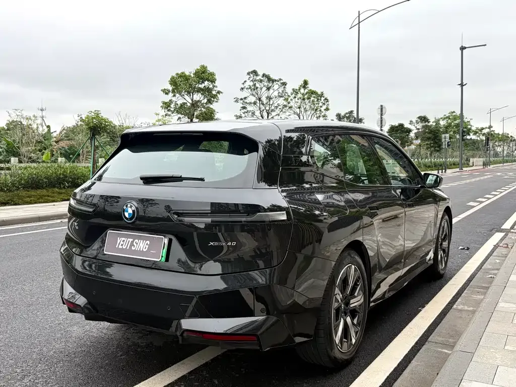 BMW iX 2023 из CN, фото 8