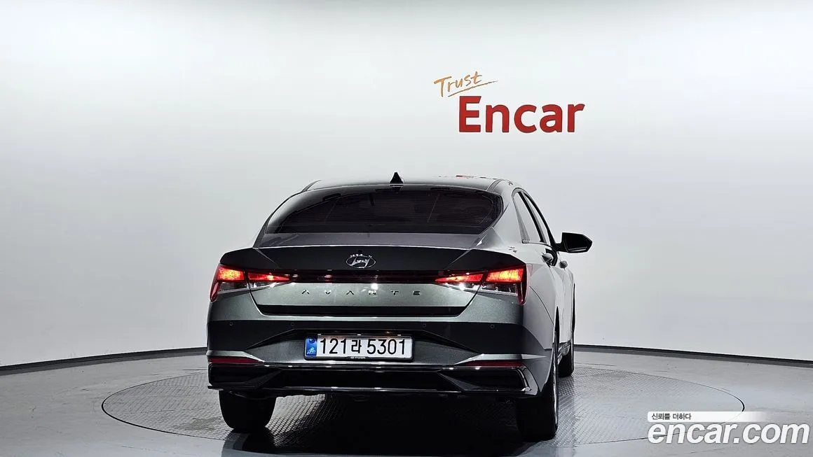Hyundai AVANTE 2022 из KR, фото 2