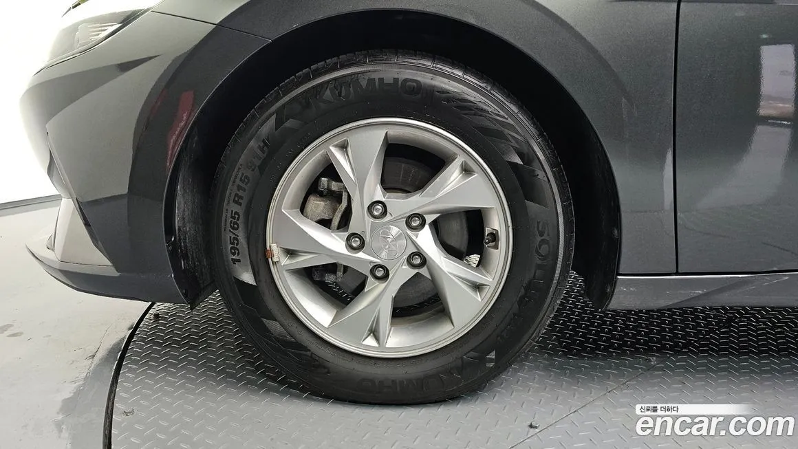 Hyundai AVANTE 2022 из KR, фото 8