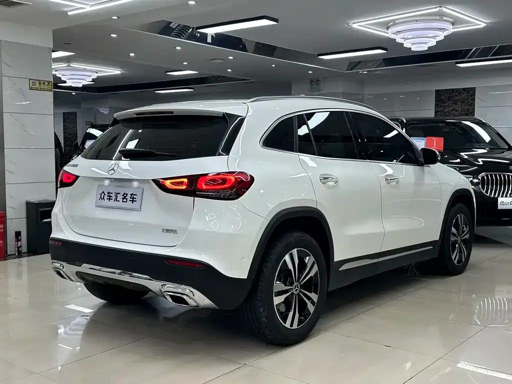 Mercedes-Benz GLA — фото 5