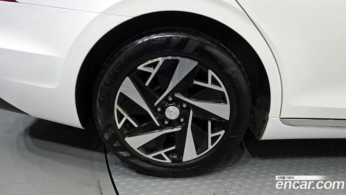 Hyundai Grandeur 2021 из KR, фото 4