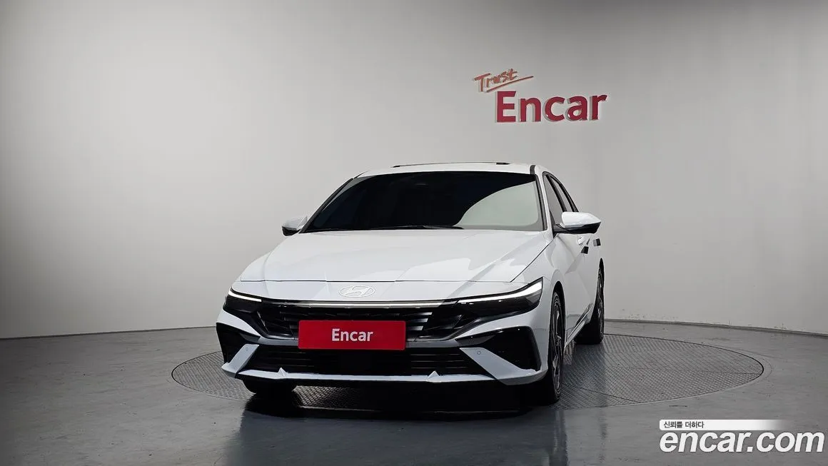 Hyundai AVANTE — фото 4