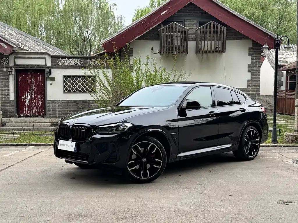 BMW X4 M40i