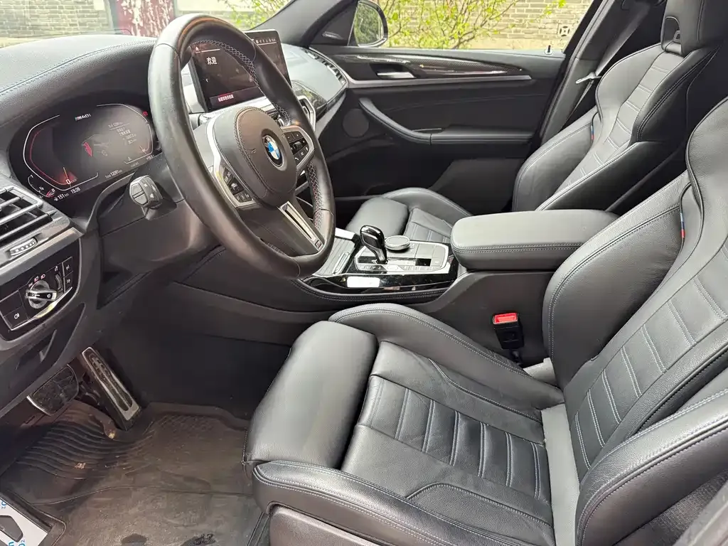 BMW X4 M40i 2023 из CN, фото 7
