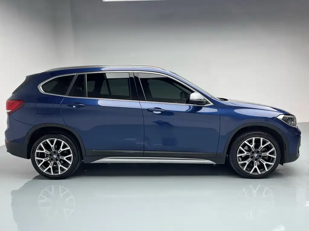 BMW X1 2021 из CN, фото 4
